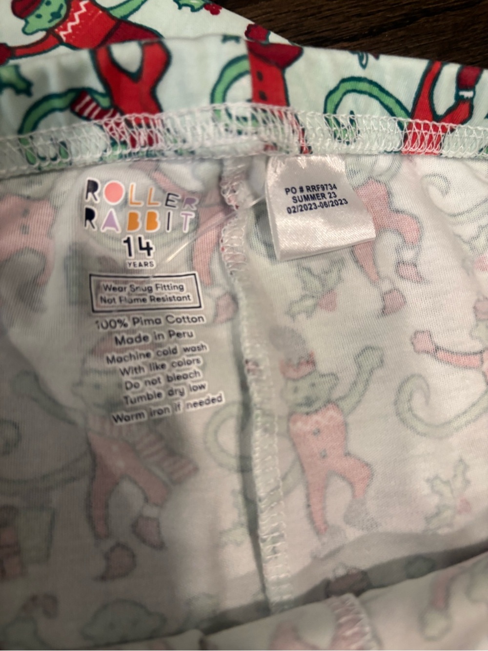 Roller Rabbit Holiday pajama set - Picture 3 of 6